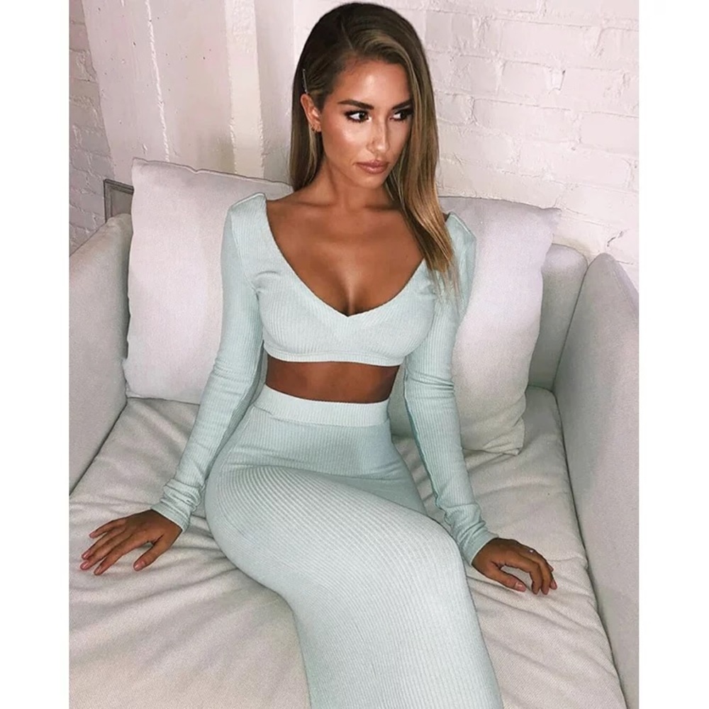 (Last 1)Long sleeve crop top & bodycon midi skirt - Picture 2 of 12